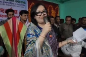 সরকারকে দোষ দেই না, নানা খরচে সরকার বিপর্যস্ত...রুমিন ফারহানা